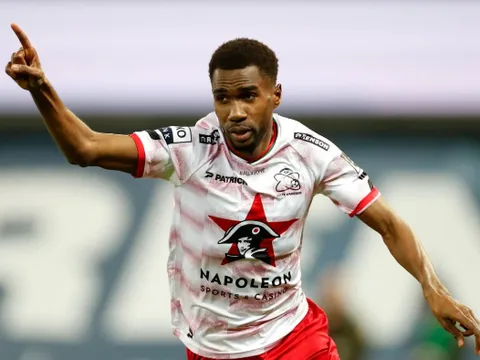 9 bàn thắng, 9 đường kiến tạo: Tiền vệ cực chất được M.U săn đón