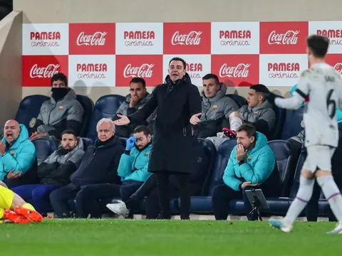 Bỏ xa Real 11 điểm, HLV Xavi vẫn chỉ trích các cầu thủ Barca
