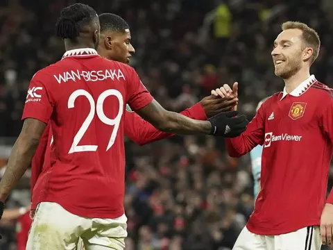 "Với 11 cầu thủ đó, M.U thoải mái vào top 4"