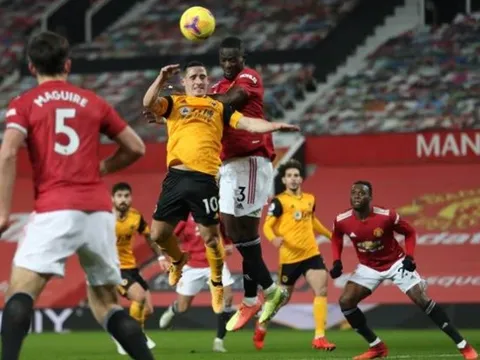 Người hùng Quỷ đỏ hài lòng với cách đội nhà kết thúc năm