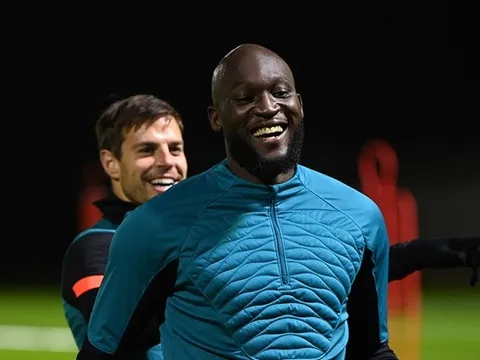 Lukaku cười rạng rỡ, Chelsea có chiều sâu đón tiếp Juventus