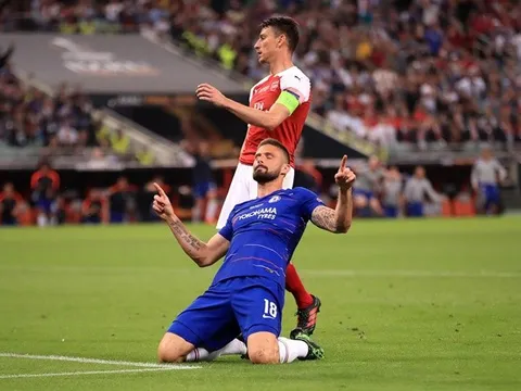 Walcott và những cựu sao Arsenal ăn mừng bàn thắng tung lưới Pháo thủ