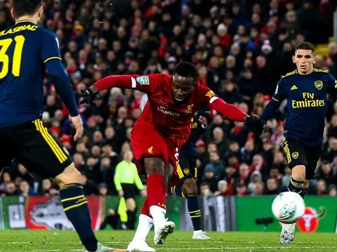Những lần Origi sắm vai người hùng làm nức lòng Liverpool