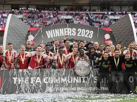 "Tôi đã có chiến thắng đầu tiên trong màu áo Arsenal"