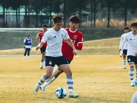 U23 Việt Nam nhận mưa "gạch đá"; Văn Toàn giúp đội nhà hạ đẹp CLB Trung Quốc