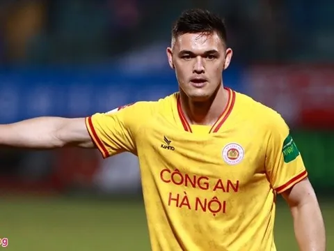 Patrik Lê Giang giữ sạch lưới trong trận giao hữu với U20 Việt Nam