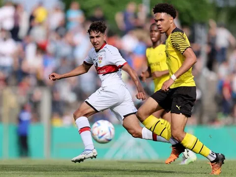 Real Madrid cạnh tranh Liverpool cho sao mai nước Đức