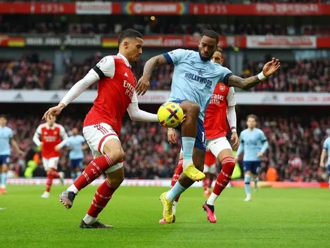'Arsenal đơn giản không thể đối phó với cậu ấy'