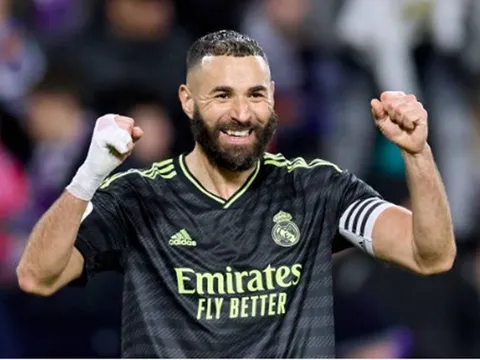Karim Benzema sánh ngang Di Stefano ở La Liga