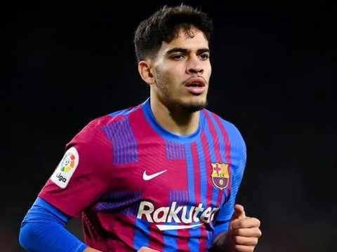 Barca chờ đợi lời đề nghị từ Premier League