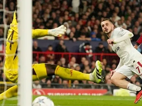 Arsenal theo đuổi cơn ác mộng của Man Utd