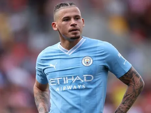 West Ham dẫn đầu cuộc đua giành Phillips