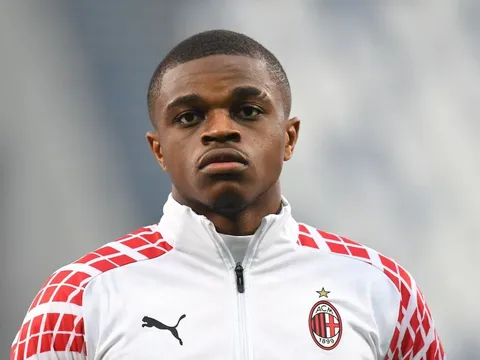 AC Milan có quyết định cuối về tương lai trụ cột hàng thủ