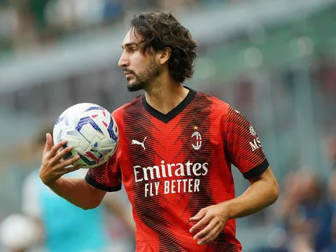 Tiết lộ về đội trưởng mới của Milan