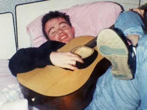 Adrian Doherty - 'Chàng thơ' trong chiếc áo số 7 Man United