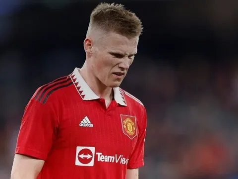 Agbonlahor ngạc nhiên vì McTominay