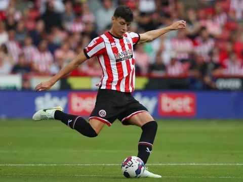 Napoli tích cực săn hàng EPL