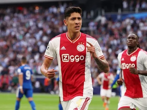 Ajax báo giá cho ngôi sao hàng hot khiến Chelsea bấn loạn