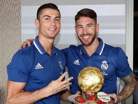 Al Nassr muốn đón Ramos về đá cùng Ronaldo