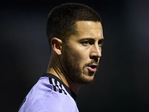 Al Nassr muốn đưa Hazard về đá cặp cùng Ronaldo