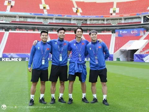 ĐT Việt Nam rạng rỡ với nơi Cristiano Ronaldo khóc hận