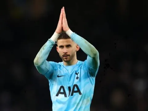 Alan Pardew chỉ ra cầu thủ xuất sắc nhất Premier League của Tottenham