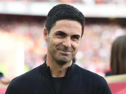 Alan Smith nêu tên 6 cầu thủ nên rời Arsenal