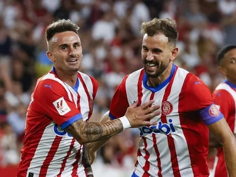 Girona vẫn “khiêm tốn” dù gây sốc ở La Liga
