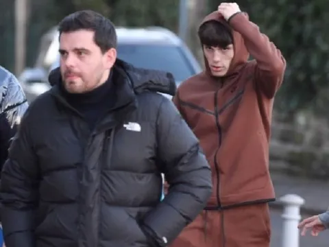 Garnacho ăn tối với người đại diện, chữ ký mới sắp được công bố?