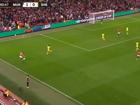 Alejandro Garnacho 'nhảy múa' cùng trái bóng làm CĐV Man Utd mãn nhãn