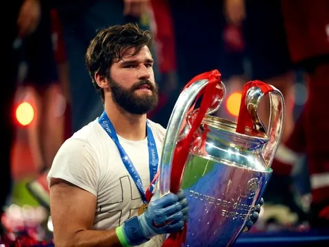 Alisson: ‘Liverpool sẽ cán đích trong top 4’
