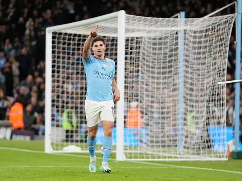 "Tôi nghĩ cậu ấy đang làm lu mờ Haaland"