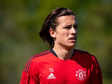 Sau Sancho, thêm một sao trẻ chia tay Man Utd