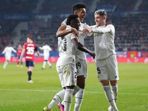 Alvaro Rodriguez khiến Hazard và Diaz phải xấu hổ