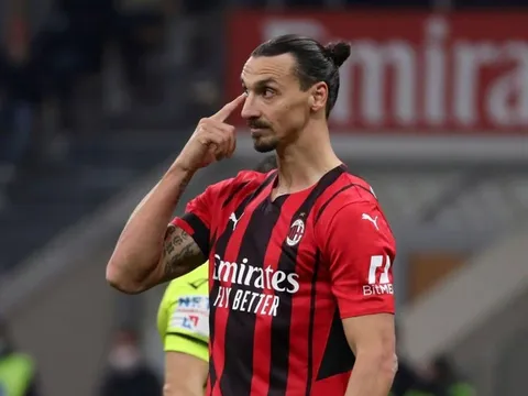 "Ancelotti bị sa thải và tôi biết Gattuso không cần 1 tiền đạo như tôi"