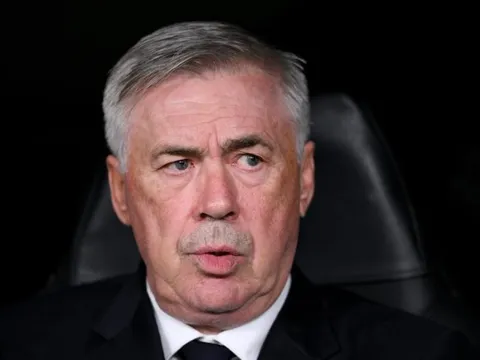Ancelotti gửi lời cảnh báo đến Andriy Lunin