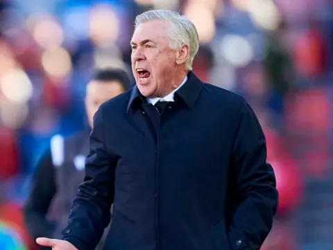Ancelotti nói về cuộc đua vô địch sau thất bại của Real