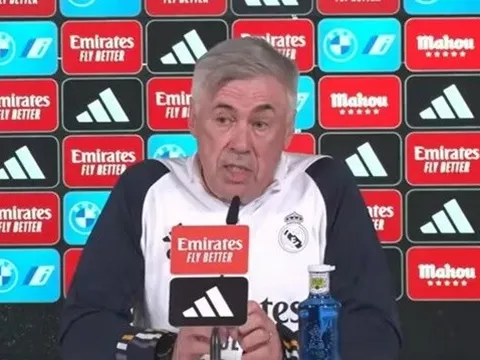 Ancelotti tuyên bố đanh thép trước tin đồn về Alphonso Davies