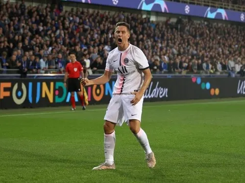 Ander Herrera xúi quẩy bị cướp tại PSG