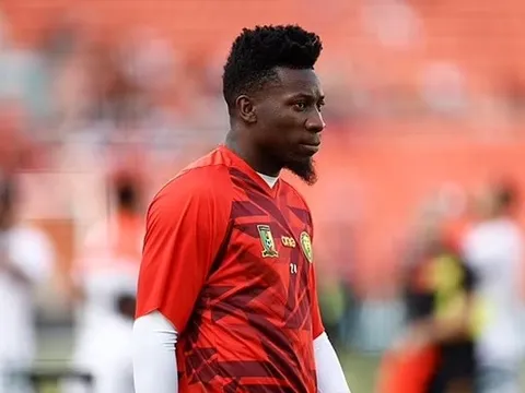 Andre Onana chỉ biết "ngậm đắng nuốt cay"