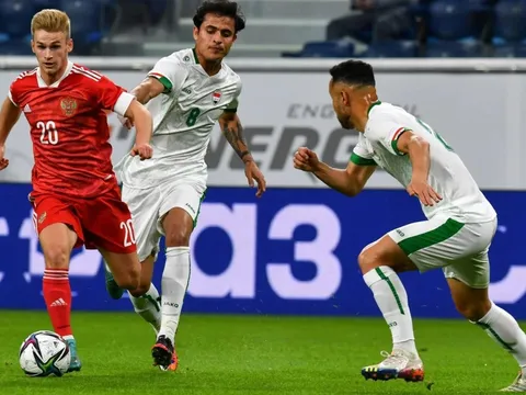 Andrey Arshavin so sánh mục tiêu của M.U với Ronaldo