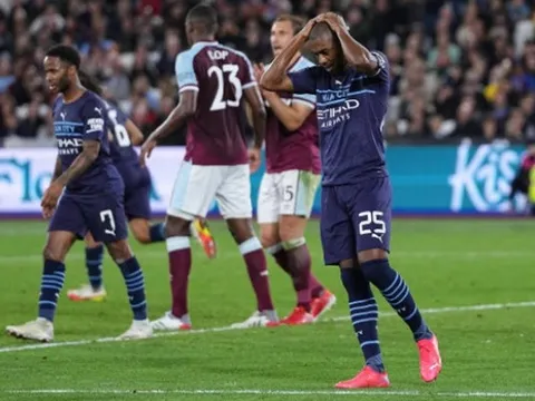 London rung chuyển! Man City bị phế truất ngôi vương sau 4 năm thống trị
