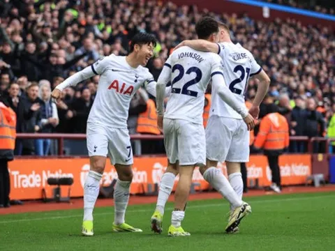 Villa "tự hủy", Son Heung-min đưa Tottenham áp sát top 4