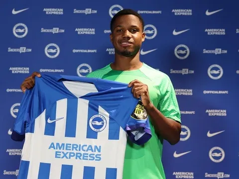 Ông chủ Brighton phấn khích khi có được 'cầu thủ trẻ xuất sắc nhất thế giới'