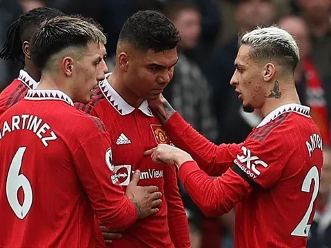 Antony thất hứa với Casemiro