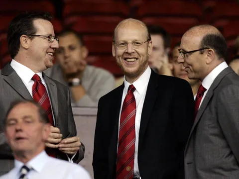 "Nếu đổi chủ, điều gì ngăn cản họ thâu tóm Odegaard và Saka?"