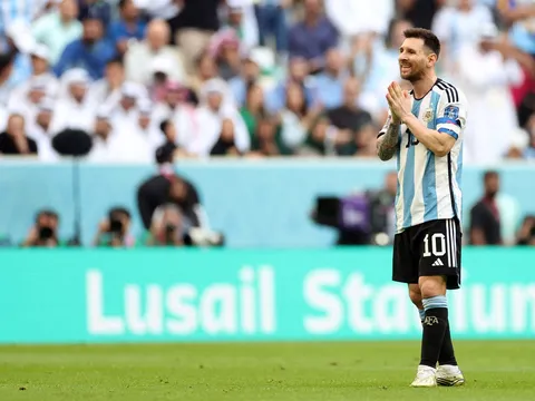 Argentina vs Mexico: Messi cầu nguyện Maradona