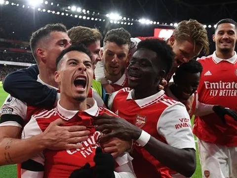 "Arsenal cần thêm 3 chữ ký để vô địch Ngoại hạng Anh"