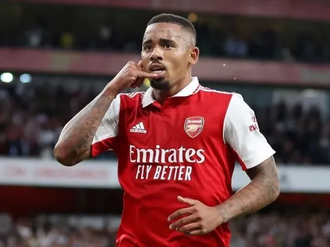 Arsenal: Cú hích cho 11 vòng đấu