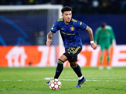 Arsenal đã bỏ lỡ Jadon Sancho như thế nào?